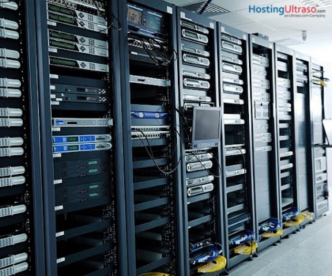 Singapore Dedicated server racks in a secure data center by Hosting Ultraso